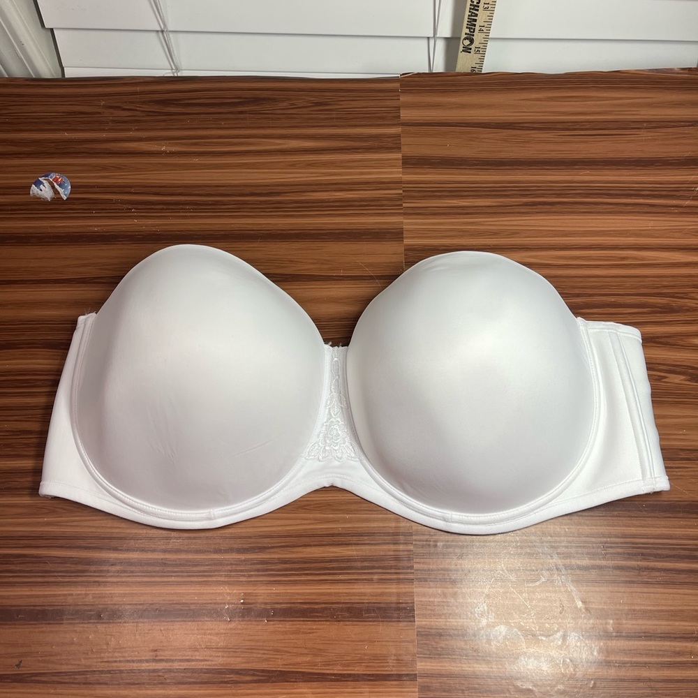 Vanity Fair Strapless Bra 42G white